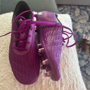 Women’s New Soccer Cleats